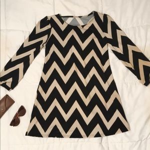 Black & Tan Chevron Print Shift Dress